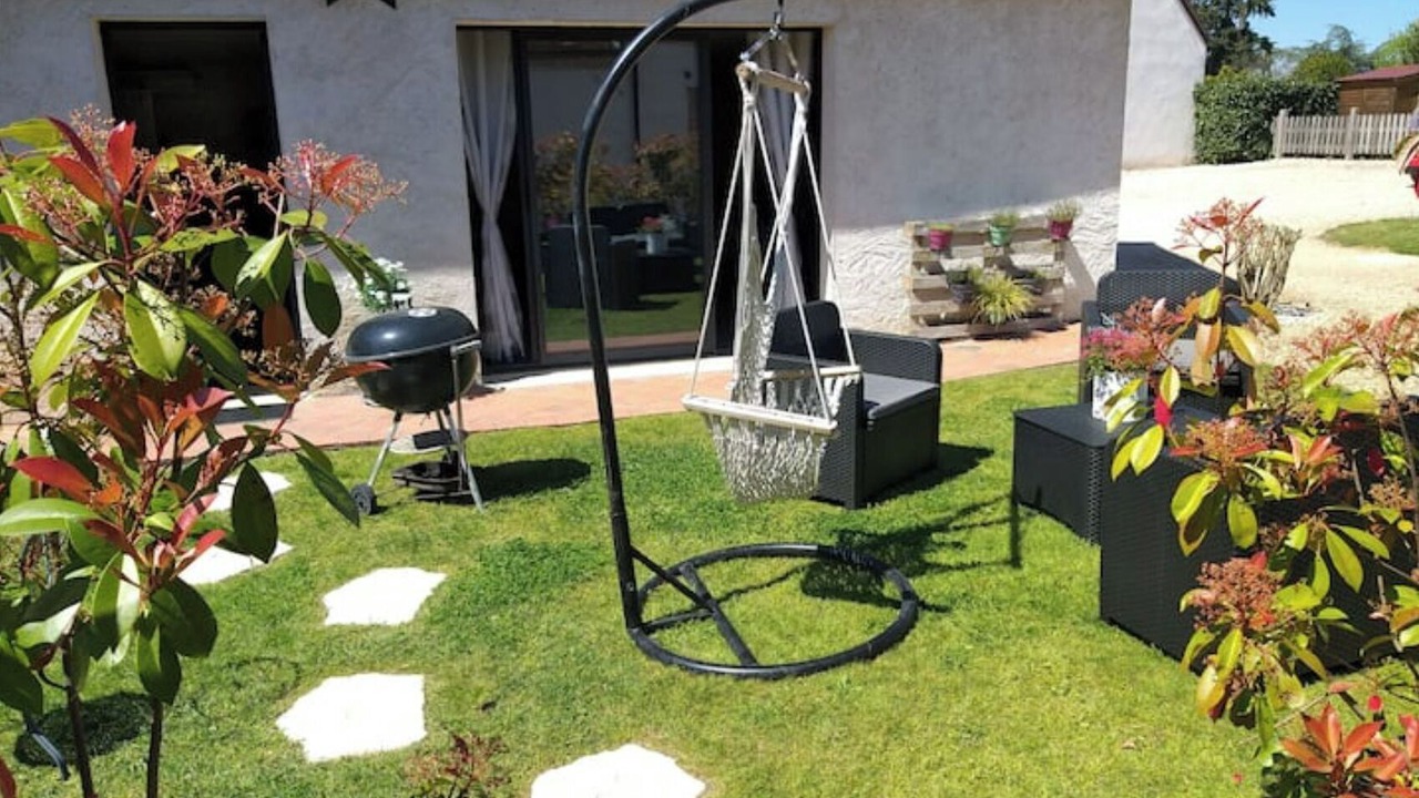 Photo of Outdoor in La Chapelle-Montmartin