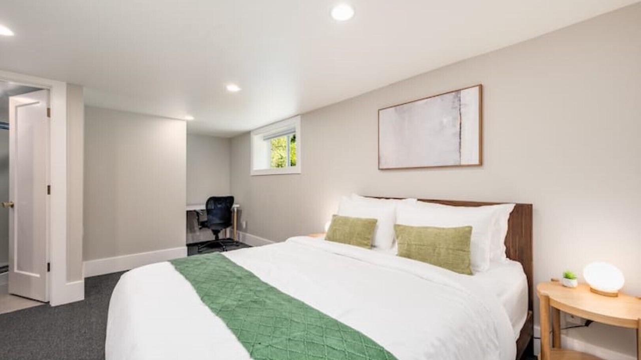 Photo of Bedroom in Miller Park