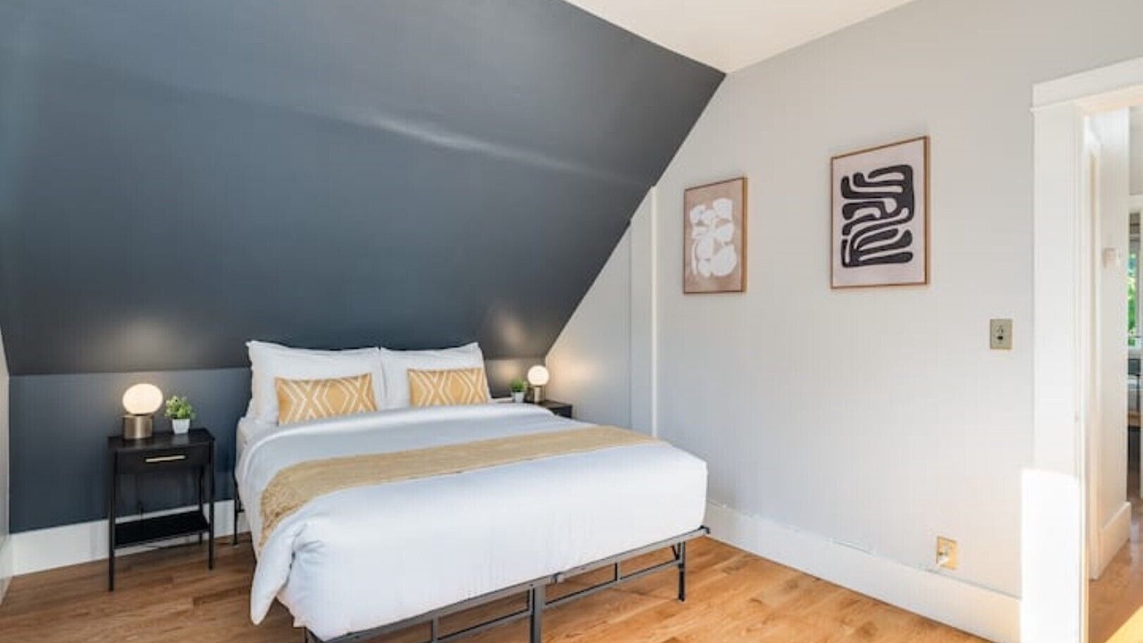 Photo of Bedroom in Miller Park