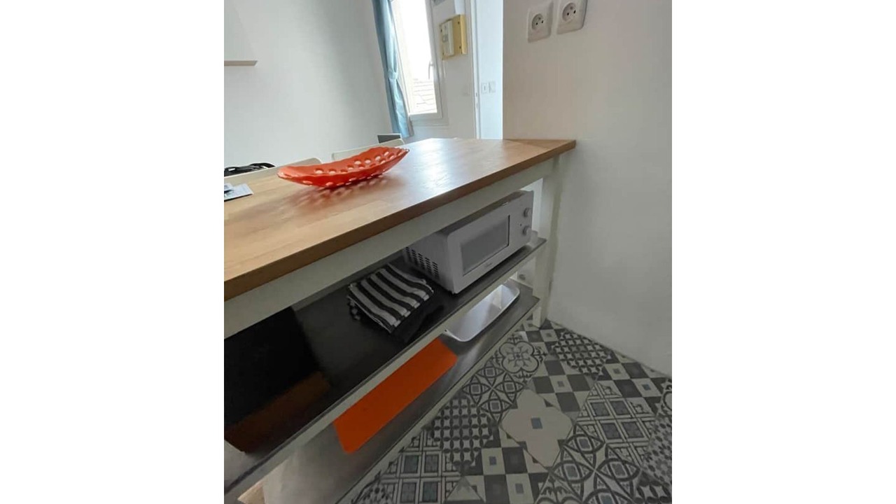 Photo of Others in Avon