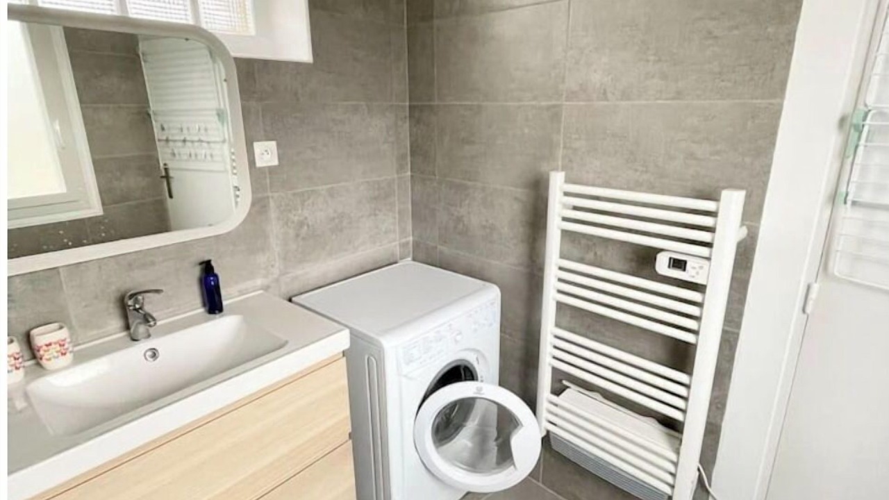 Photo of Bathroom in Avon