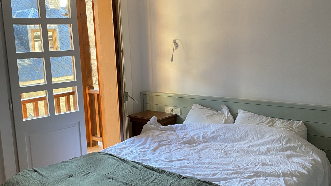 Photo of Bedroom in Tredos