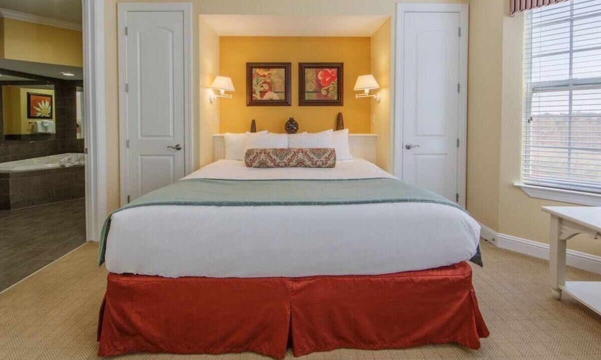 Photo of Bedroom in Clarkesville