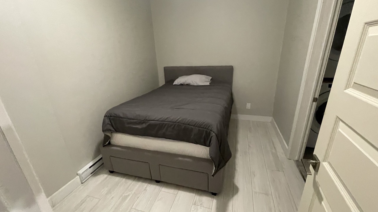Photo of Bedroom in Rouyn-Noranda