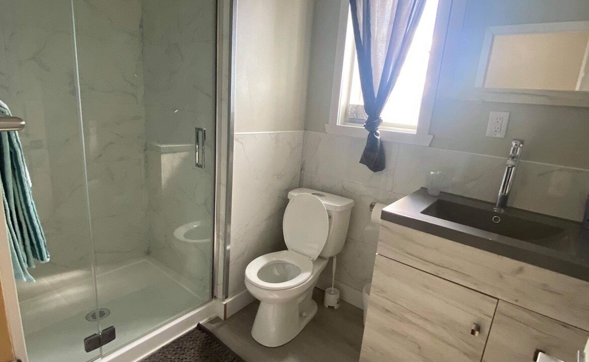 Photo of Bathroom in Rouyn-Noranda