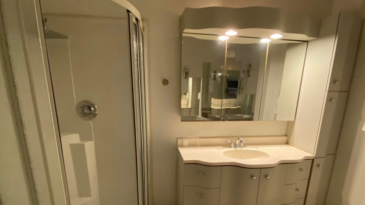 Photo of Bathroom in Rouyn-Noranda