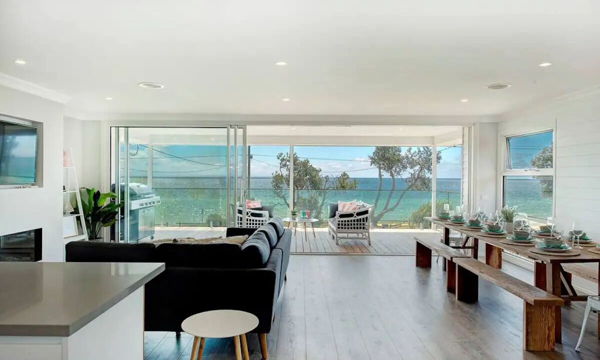 Photo of Livingroom in Safety Beach