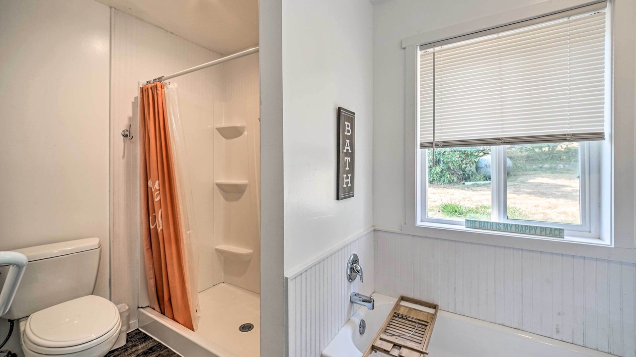 Photo of Bathroom in Union Hill-Novelty Hill