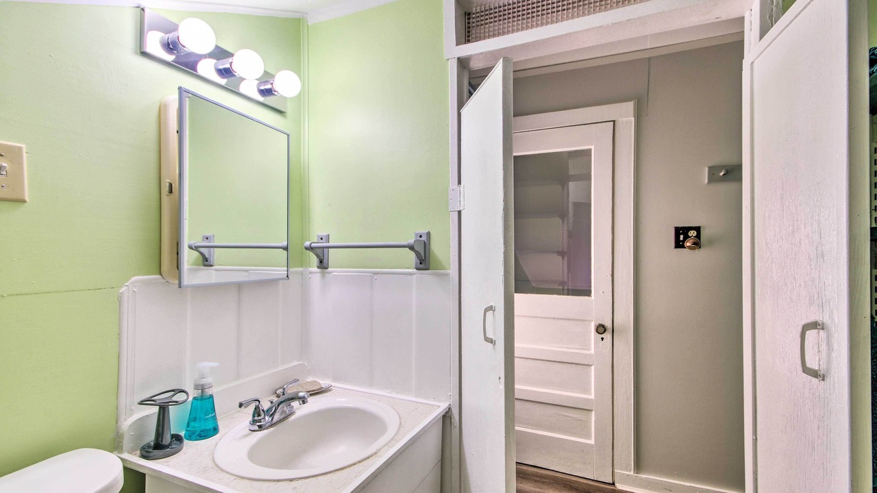 Photo of Bathroom in Natchez