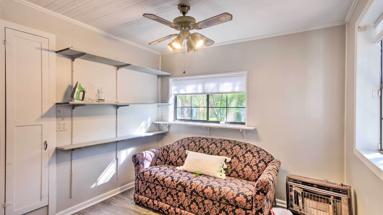 Photo of Livingroom in Natchez