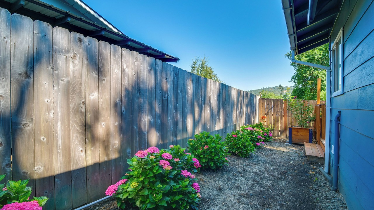Photo of Outdoor in Roseburg