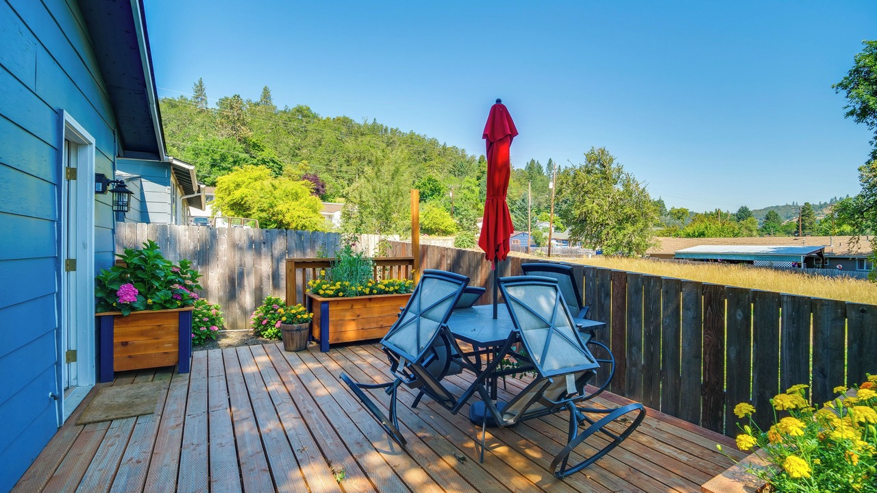 Photo of Outdoor in Roseburg