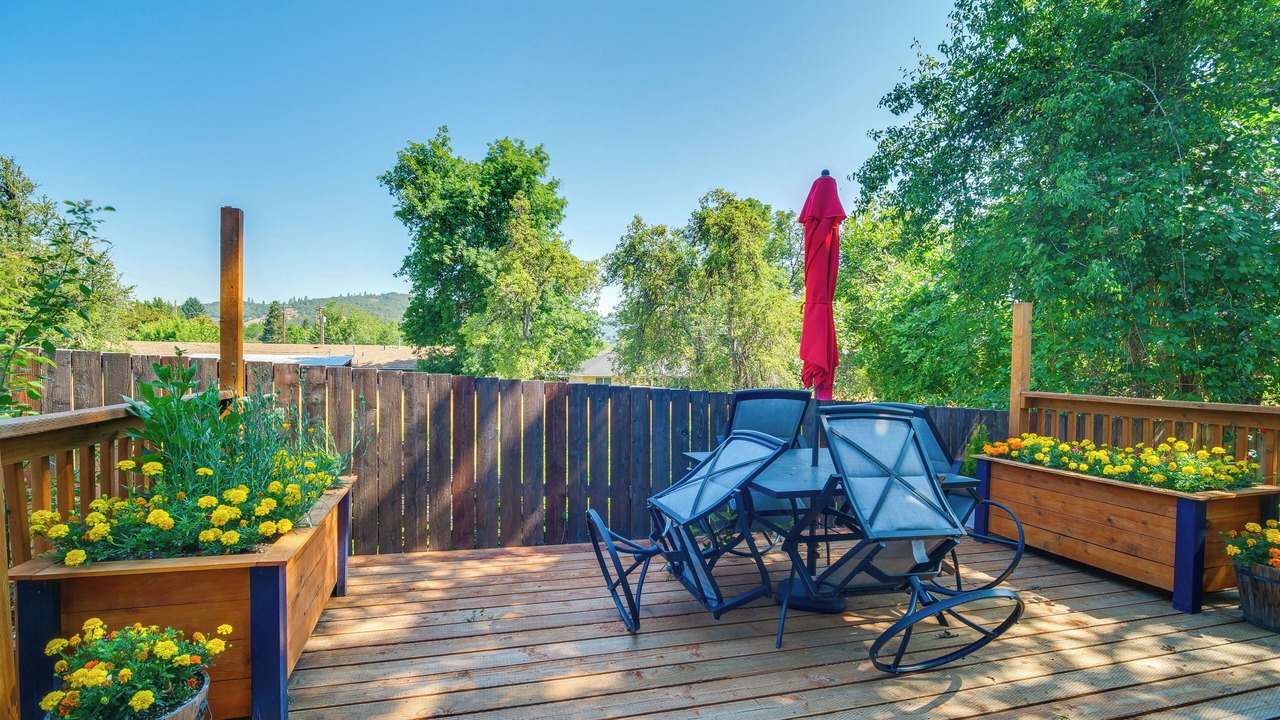 Photo of Outdoor in Roseburg
