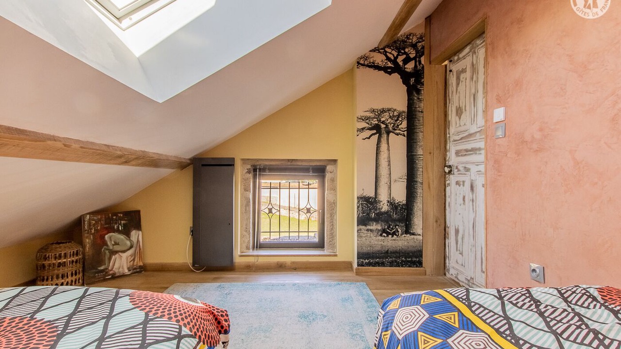 Photo of Bedroom in Saint-Pierre-de-Varennes