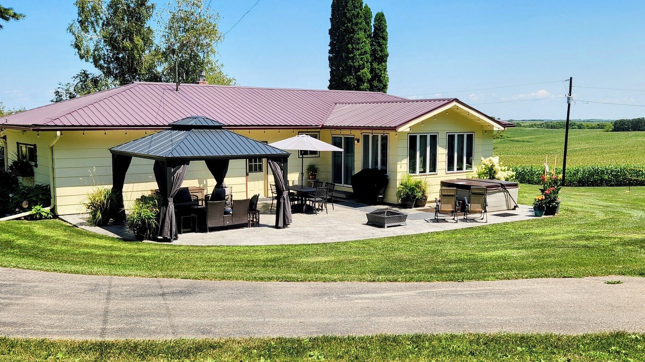Photo of Outdoor in Lansing