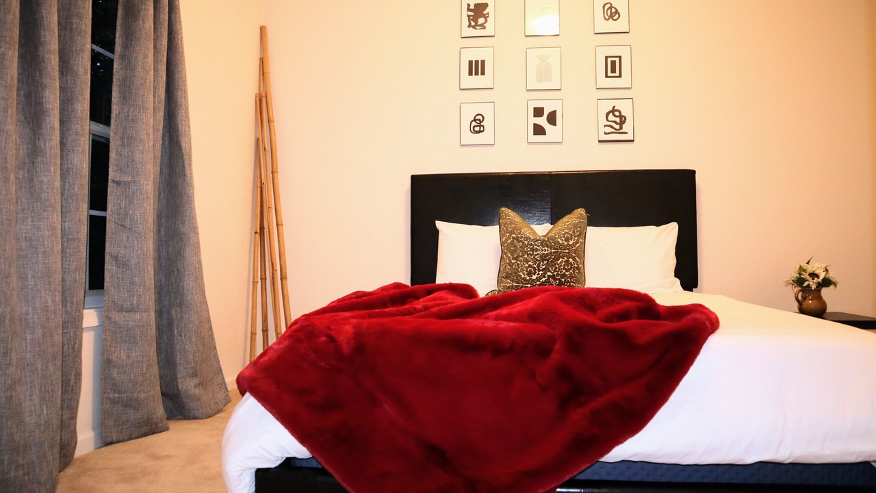 Photo of Bedroom in Lilburn