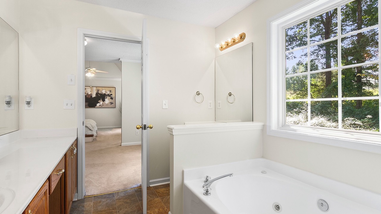 Photo of Bathroom in Lilburn