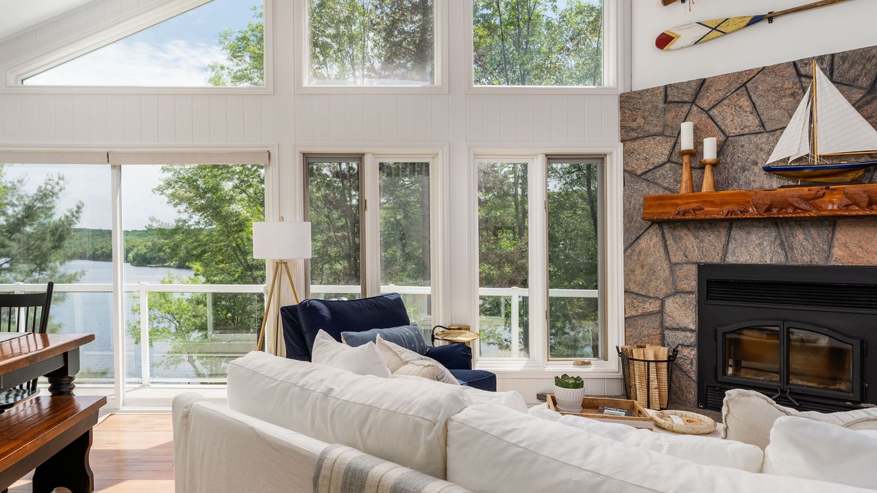 Photo of Livingroom in Novar