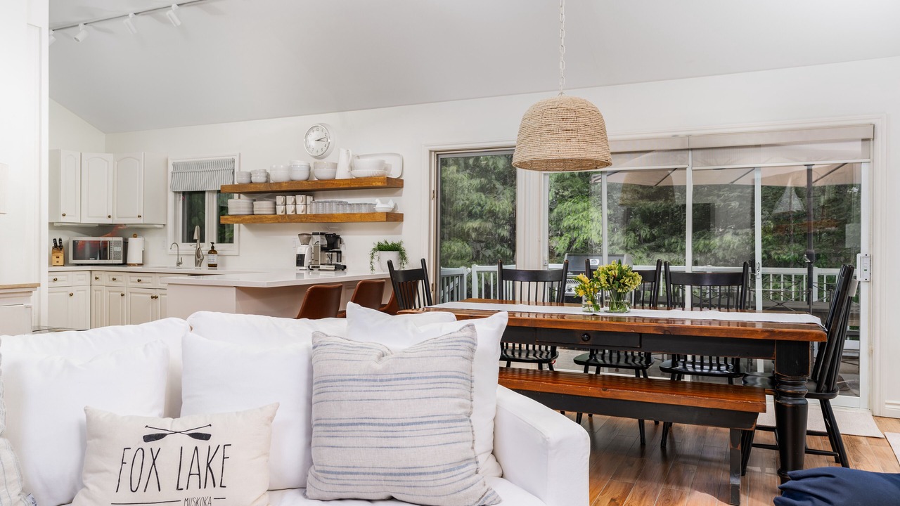 Photo of Livingroom in Novar