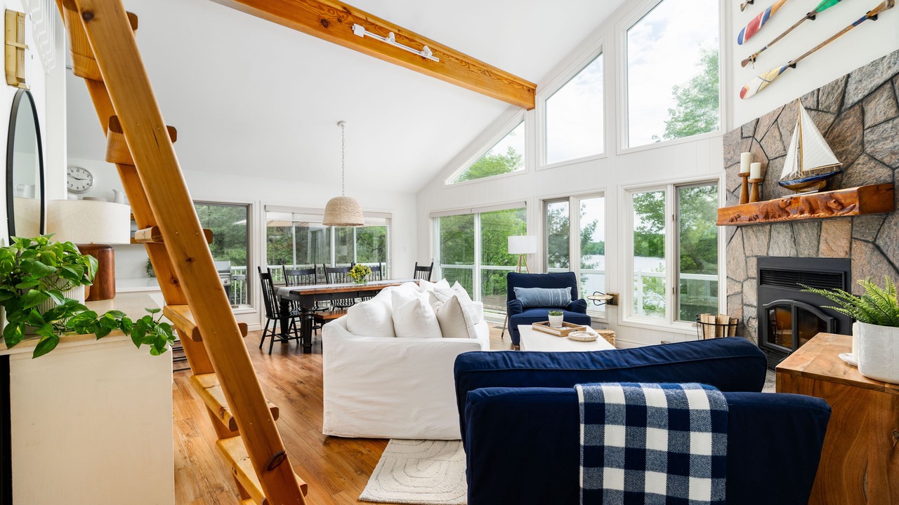 Photo of Livingroom in Novar