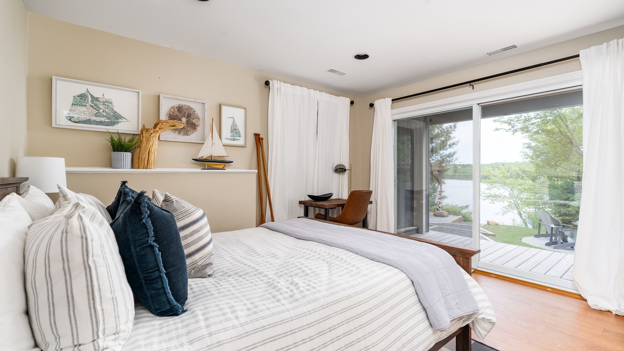 Photo of Bedroom in Novar