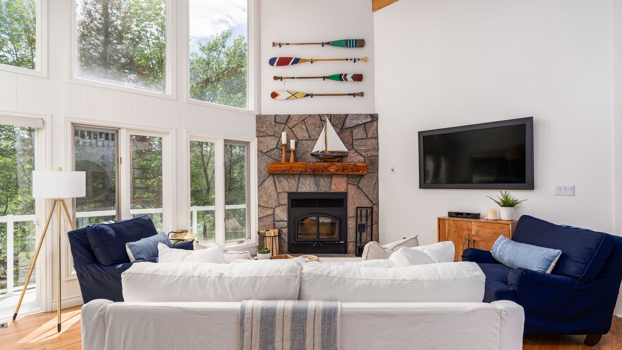 Photo of Livingroom in Novar