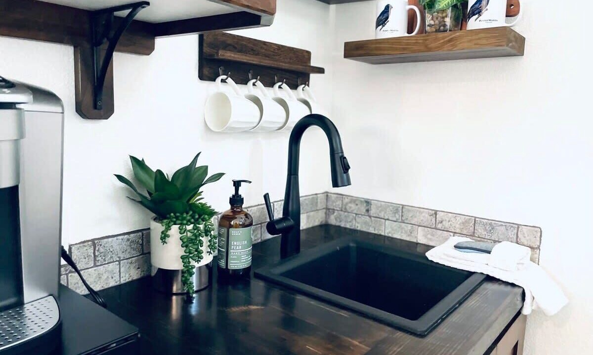 Photo of Kitchen in Elm Mott