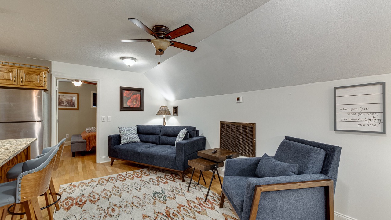 Photo of Livingroom in Trenton