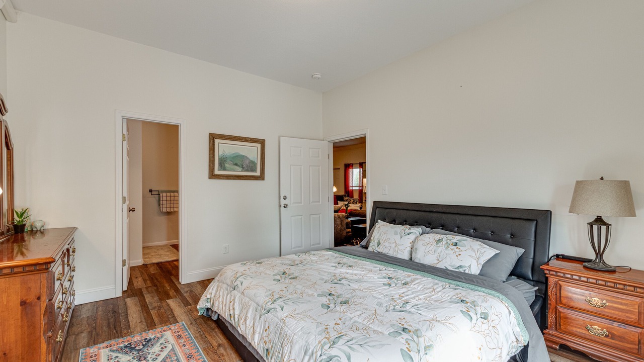 Photo of Bedroom in Trenton