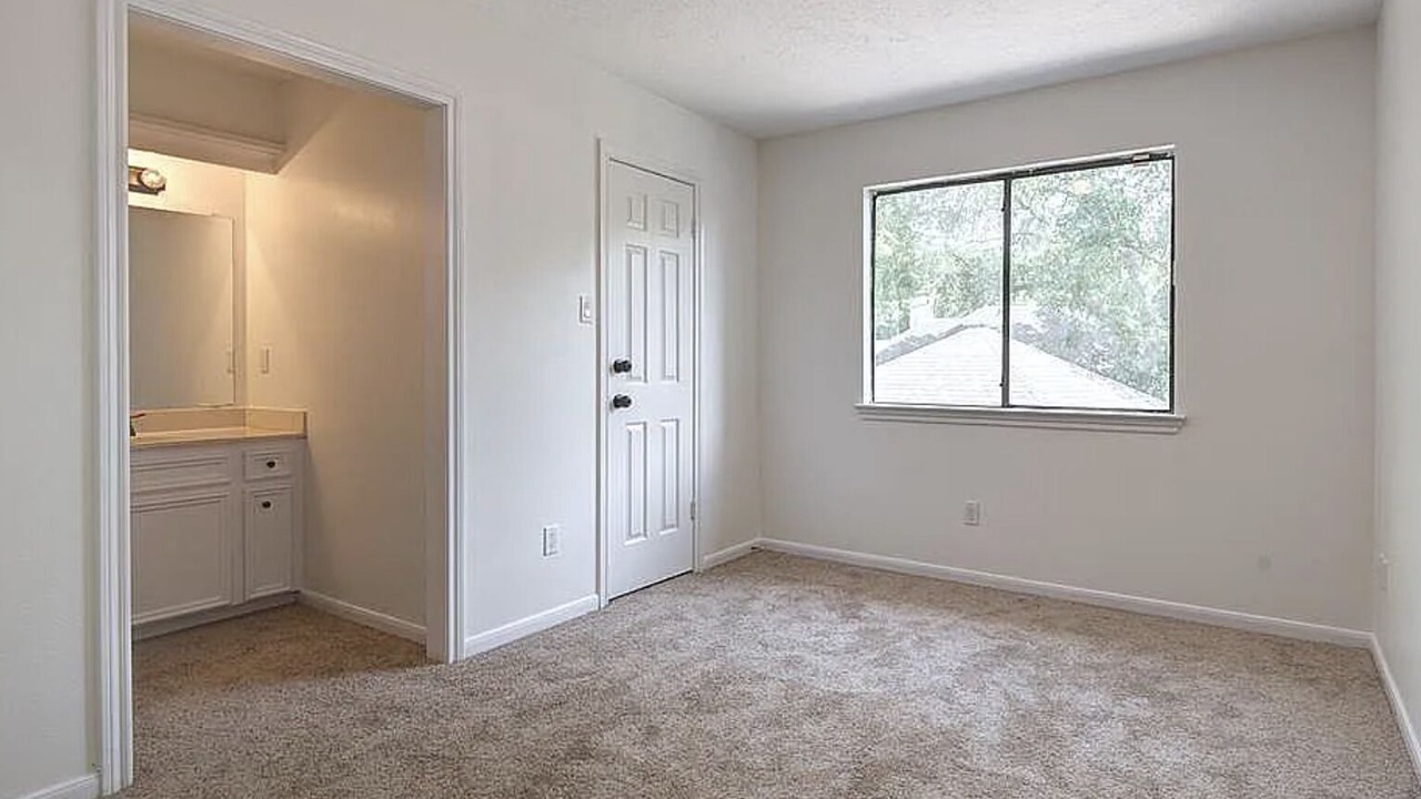 Photo of Others in Barker