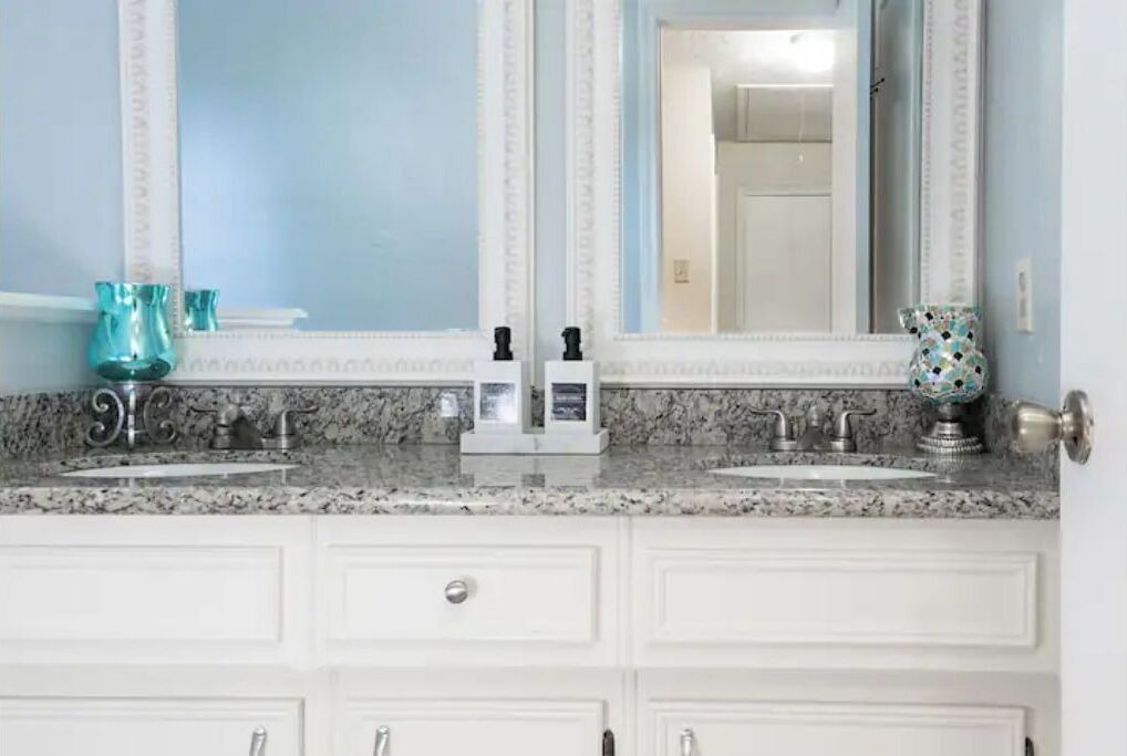 Photo of Bathroom in Grogan's Mill