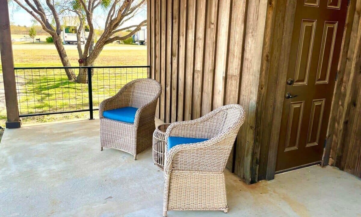 Photo of Patio Balcony in Elm Mott