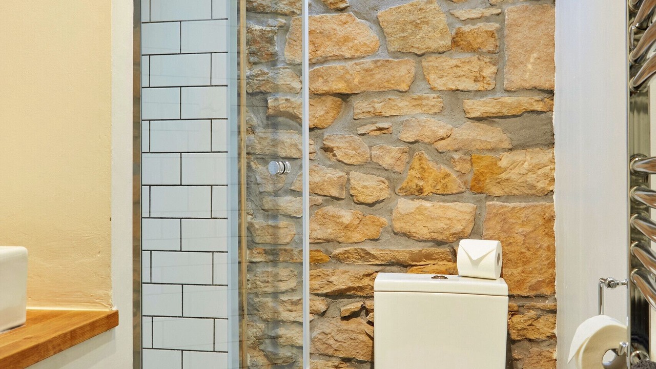 Photo of Bathroom in Two Dales