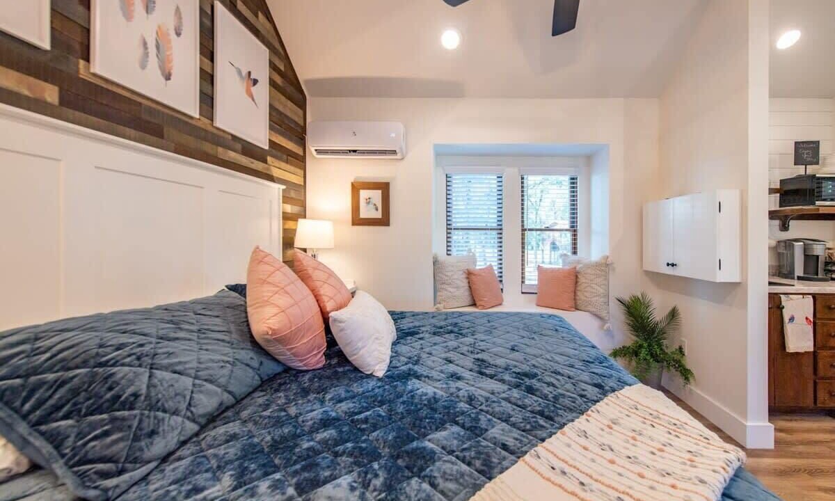 Photo of Bedroom in Elm Mott
