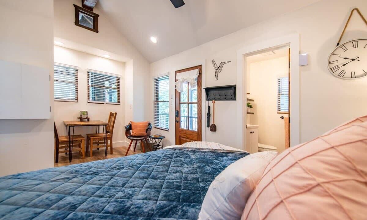 Photo of Bedroom in Elm Mott