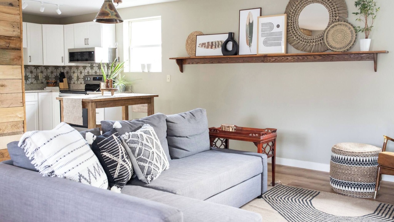 Photo of Livingroom in Strip District
