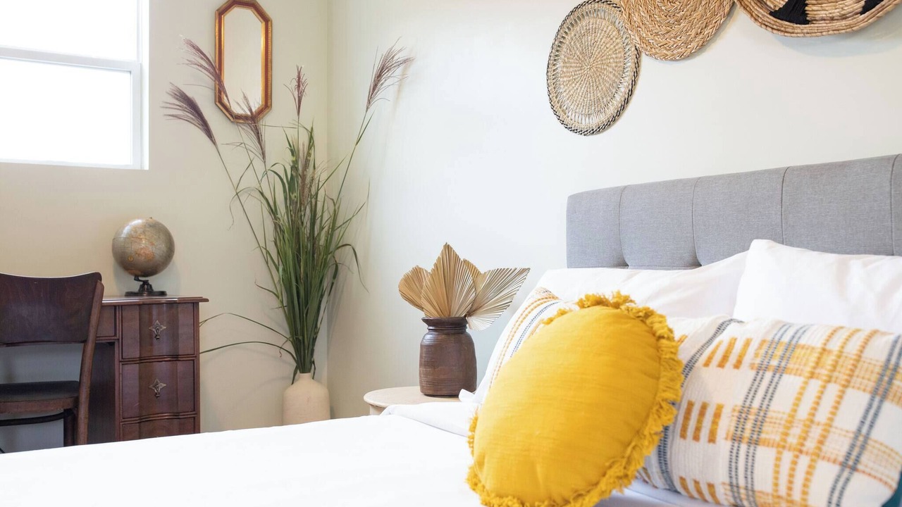 Photo of Bedroom in Strip District