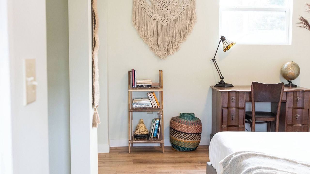 Photo of Bedroom in Strip District