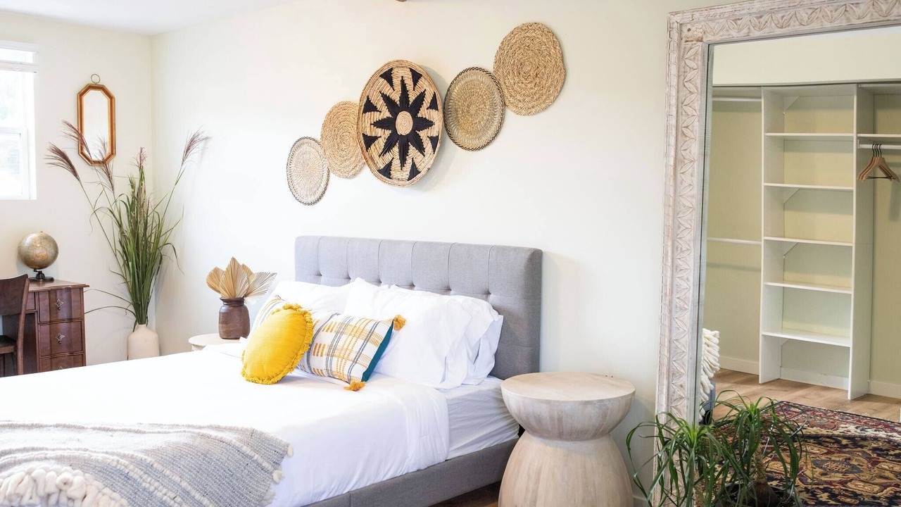 Photo of Bedroom in Strip District
