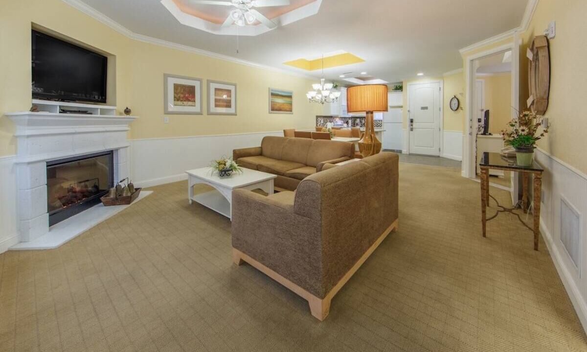 Photo of Livingroom in Clarkesville