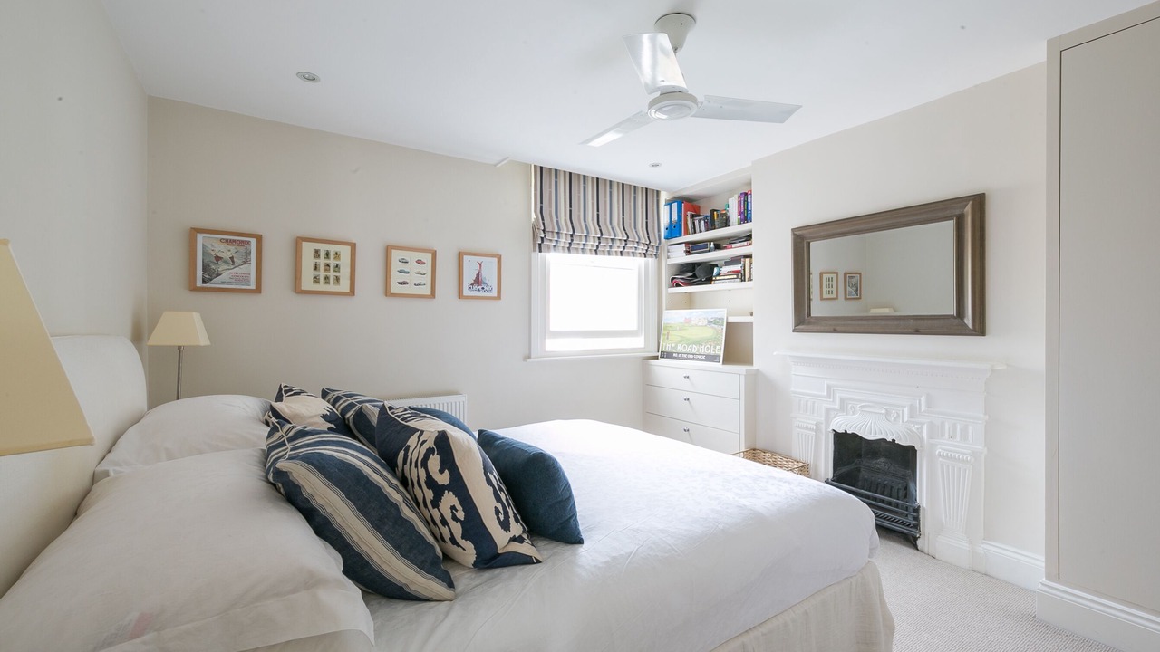 Photo of Bedroom in Munster