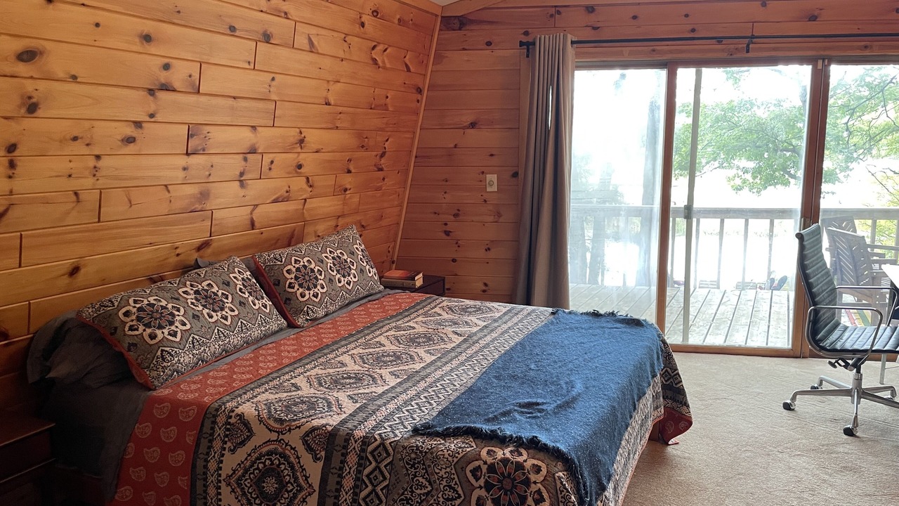 Photo of Bedroom in Newaygo