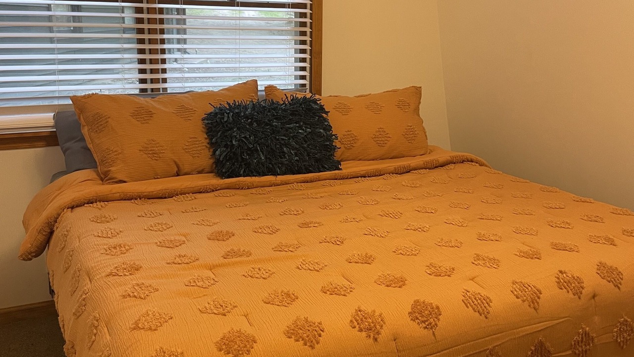 Photo of Bedroom in Newaygo