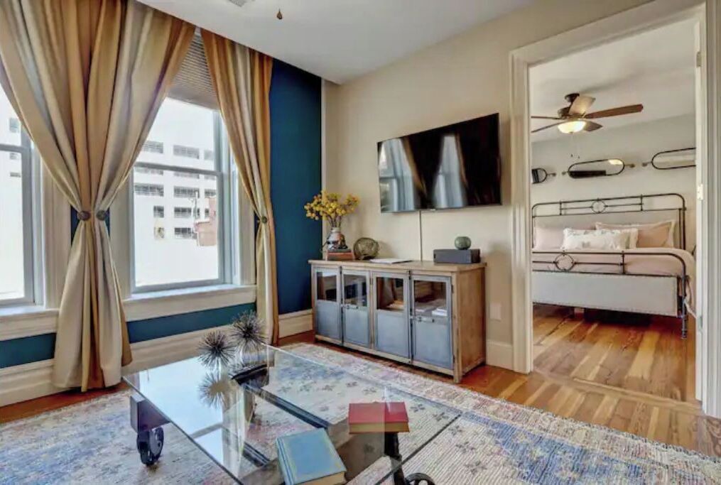 Photo of Livingroom in Wilmington Historic District