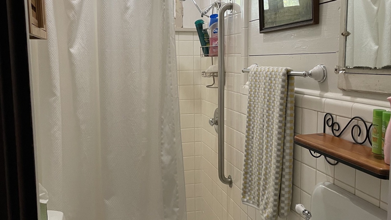 Photo of Bathroom in Nacogdoches