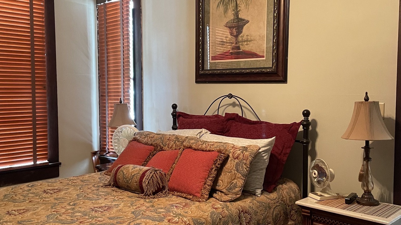 Photo of Bedroom in Nacogdoches