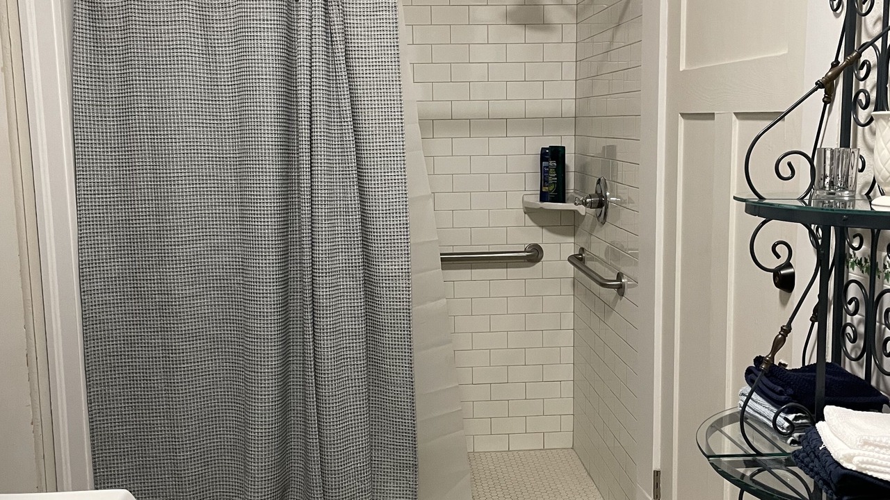 Photo of Bathroom in Nacogdoches