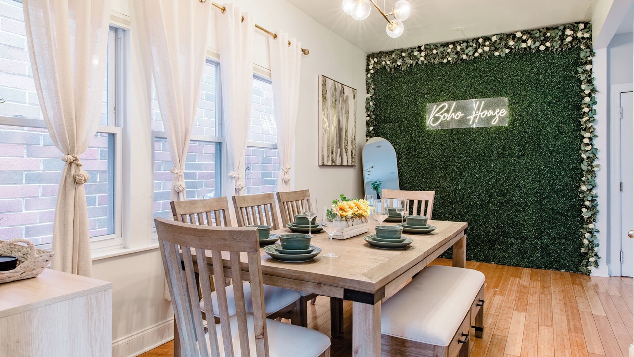 Photo of Others in Avondale