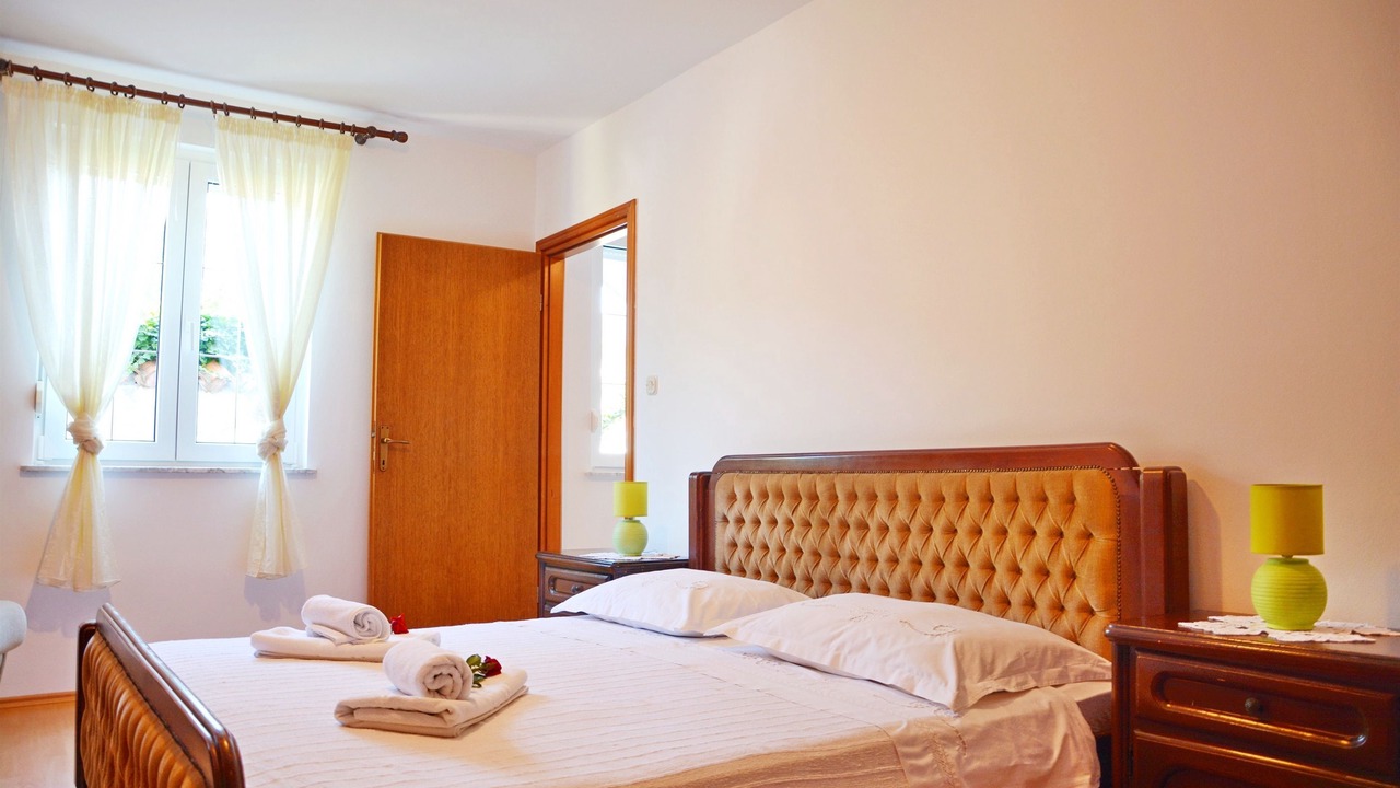 Photo of Bedroom in Pucisca