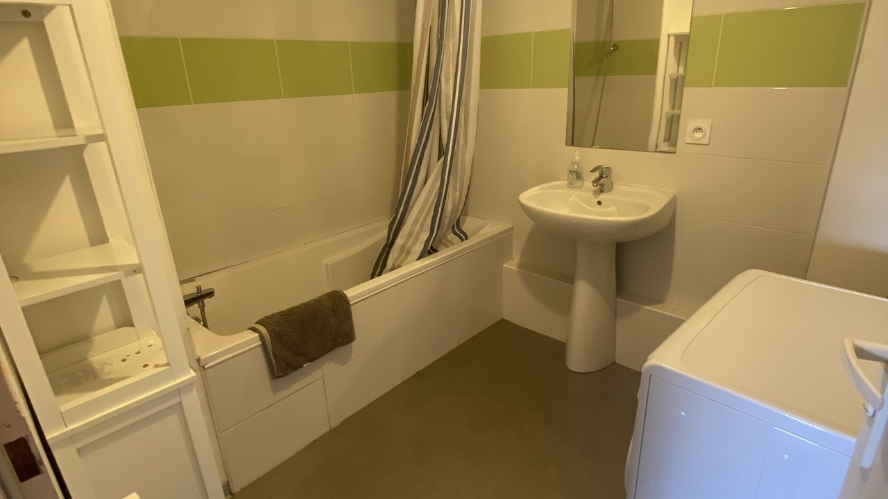 Photo of Bathroom in Frontignan